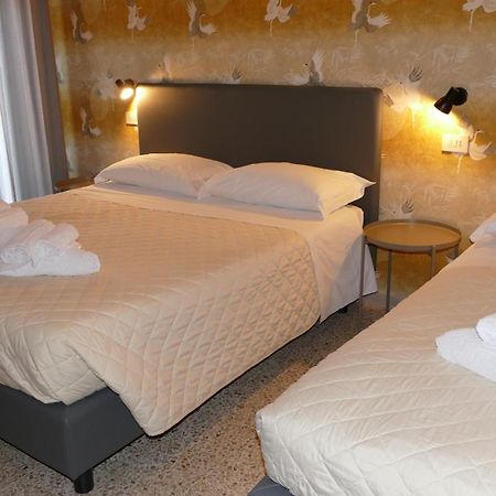 Hotel Spring Rimini Exterior photo